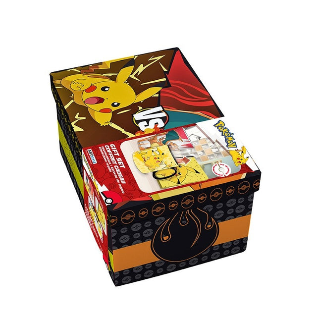 Pokemon Geschenkset Pikachu vs. Glurak Box