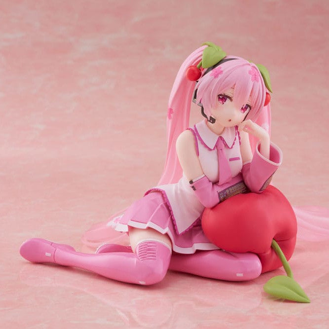 Hatsune Miku Taito Figur Sakura Miku Cherry Cushion
